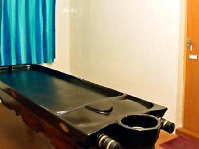 Issacs Regency Hotel Sultan Bathery Bagian luar foto