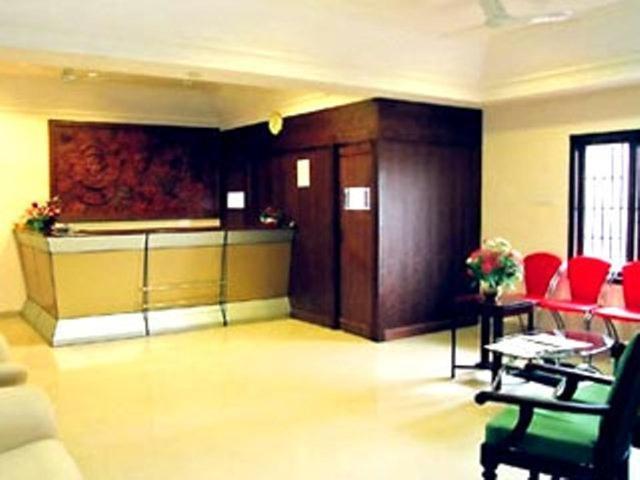Issacs Regency Hotel Sultan Bathery Bagian luar foto